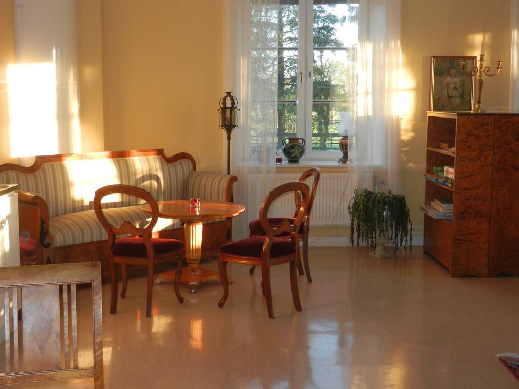 Gothem Logi Guest House Ngoại thất bức ảnh